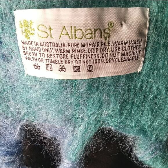 St. Albans Australian Pure Mohair Pile Scarf - 63" x 9.5" - Picture 5 of 5